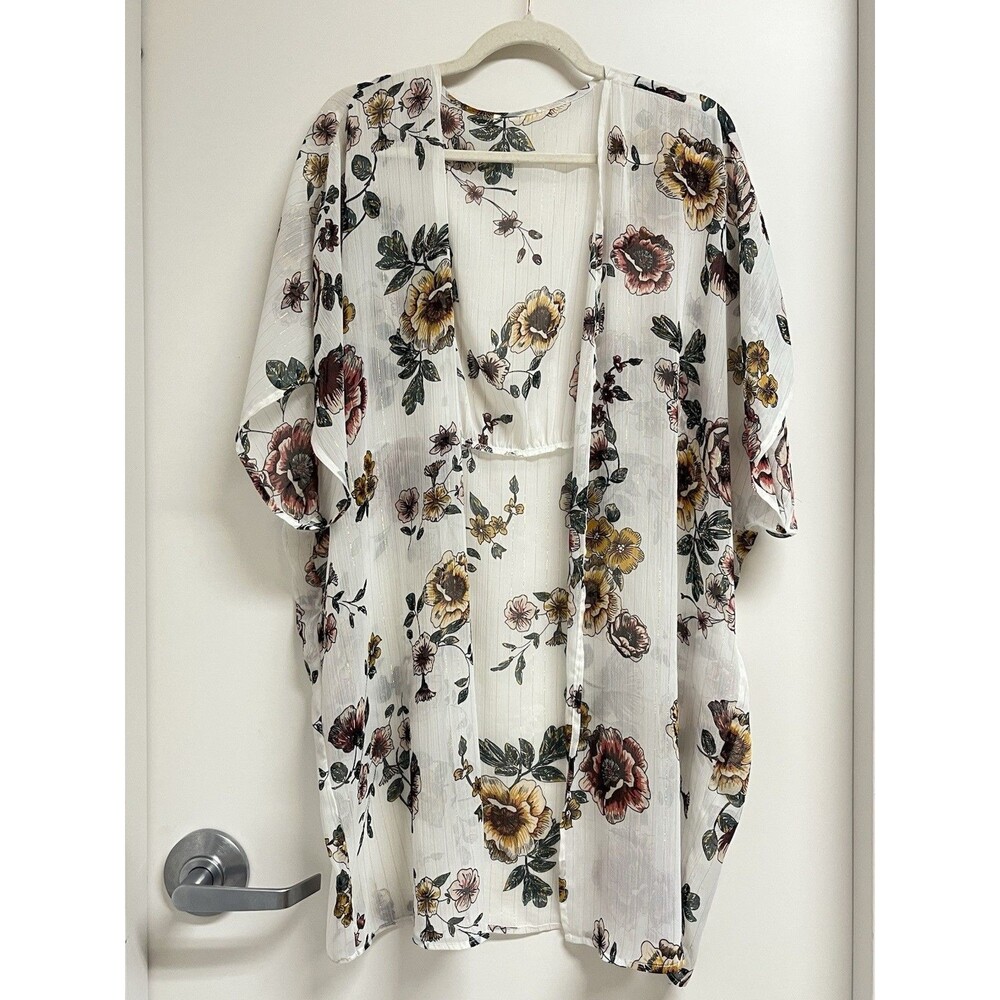 Maurices Floral Kimono Topper Womens L/XL White gold Artsy Soft Long Loose EUC